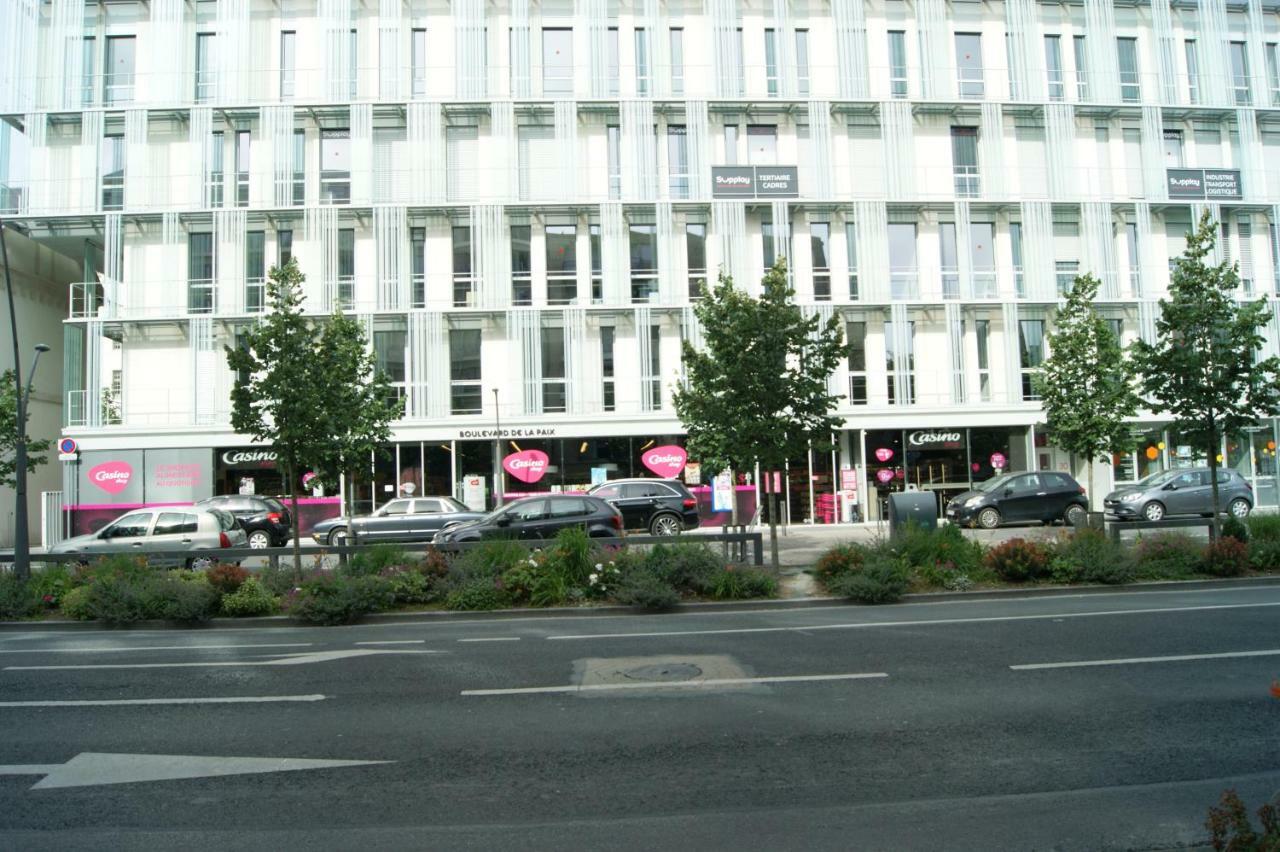 Studio Morgane-Balcon Couvert-Wifi-Pres Centre-Linge Et Menage Reims Exterior foto